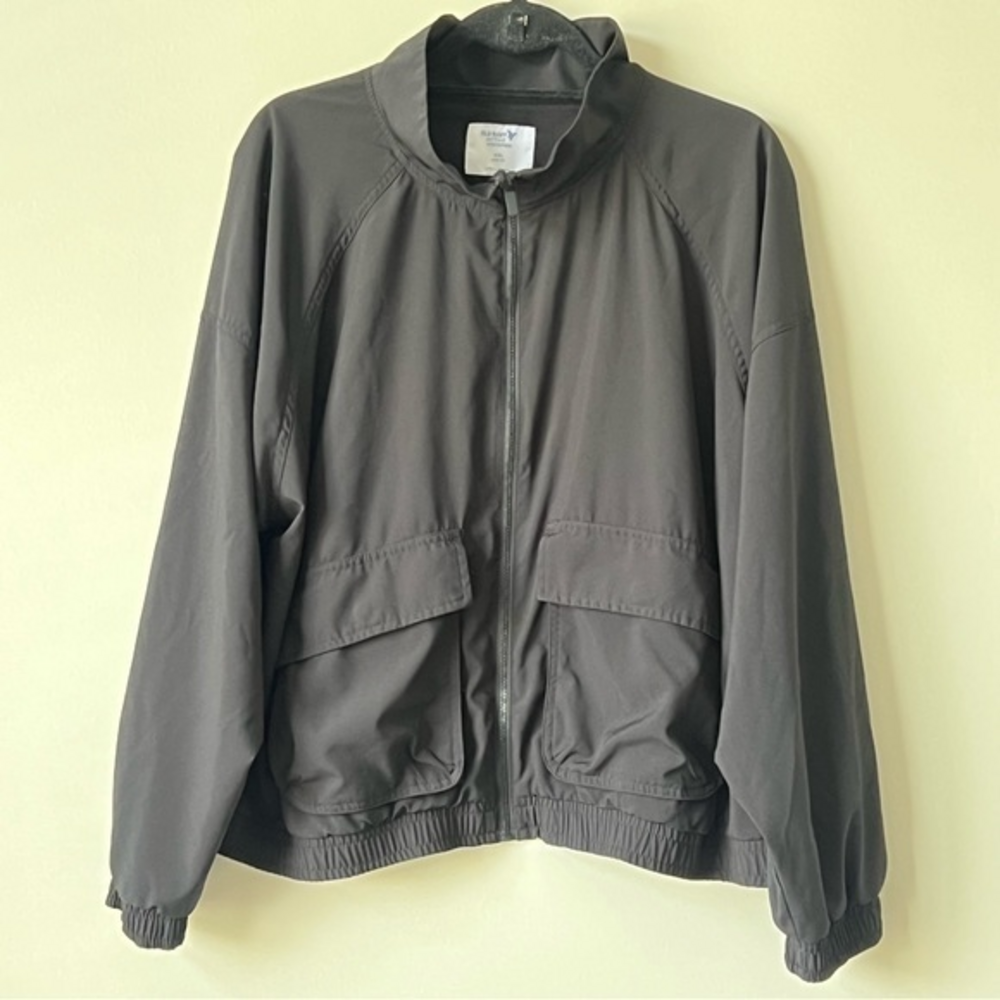 Old Navy Activewear Black Windbreaker Jacket‎